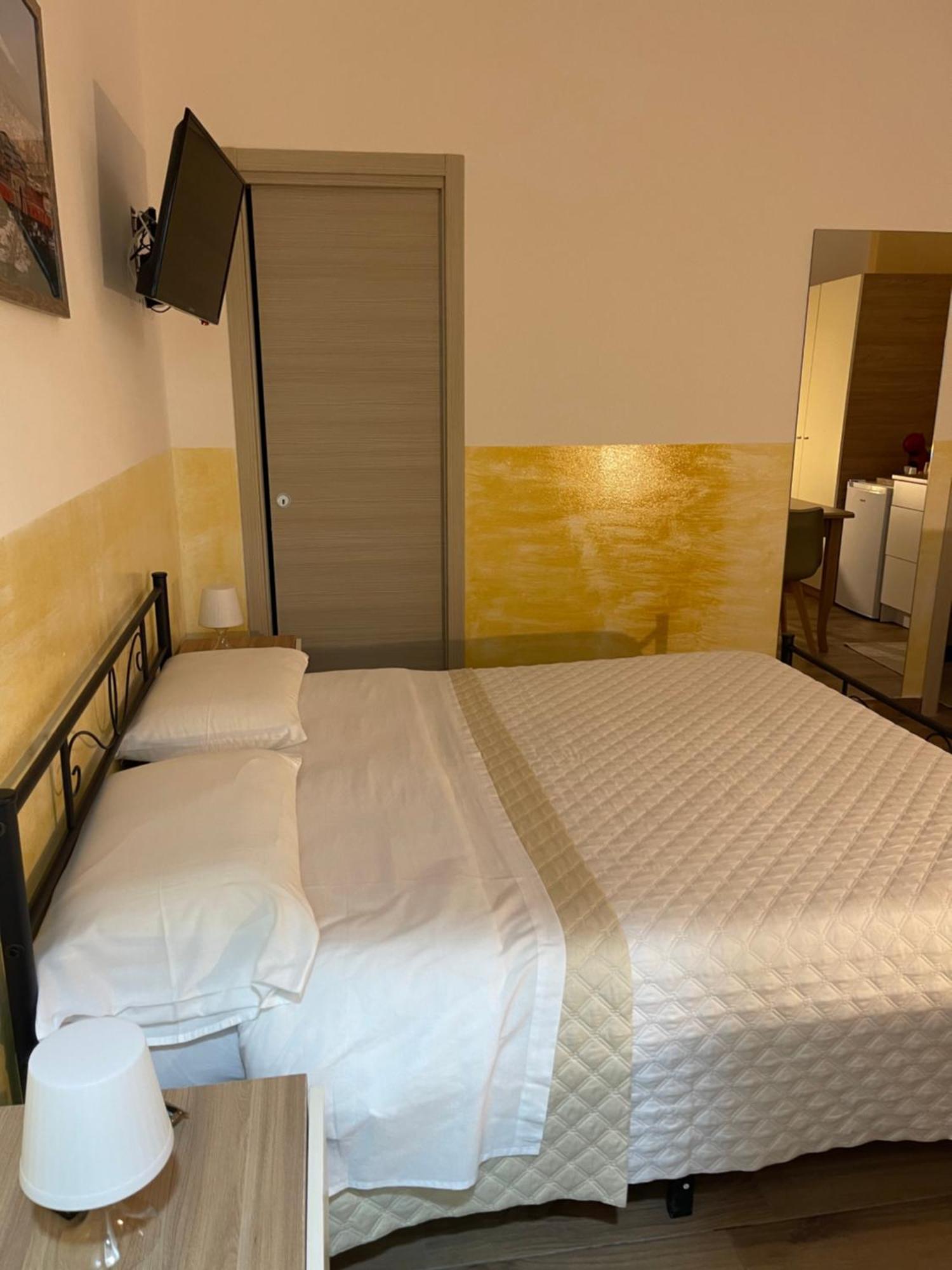 Calabro 21 Appartament Катания Экстерьер фото