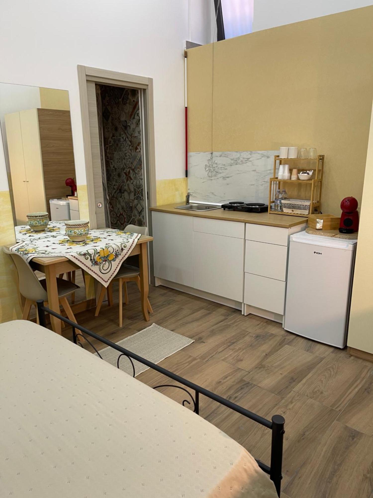 Calabro 21 Appartament Катания Экстерьер фото