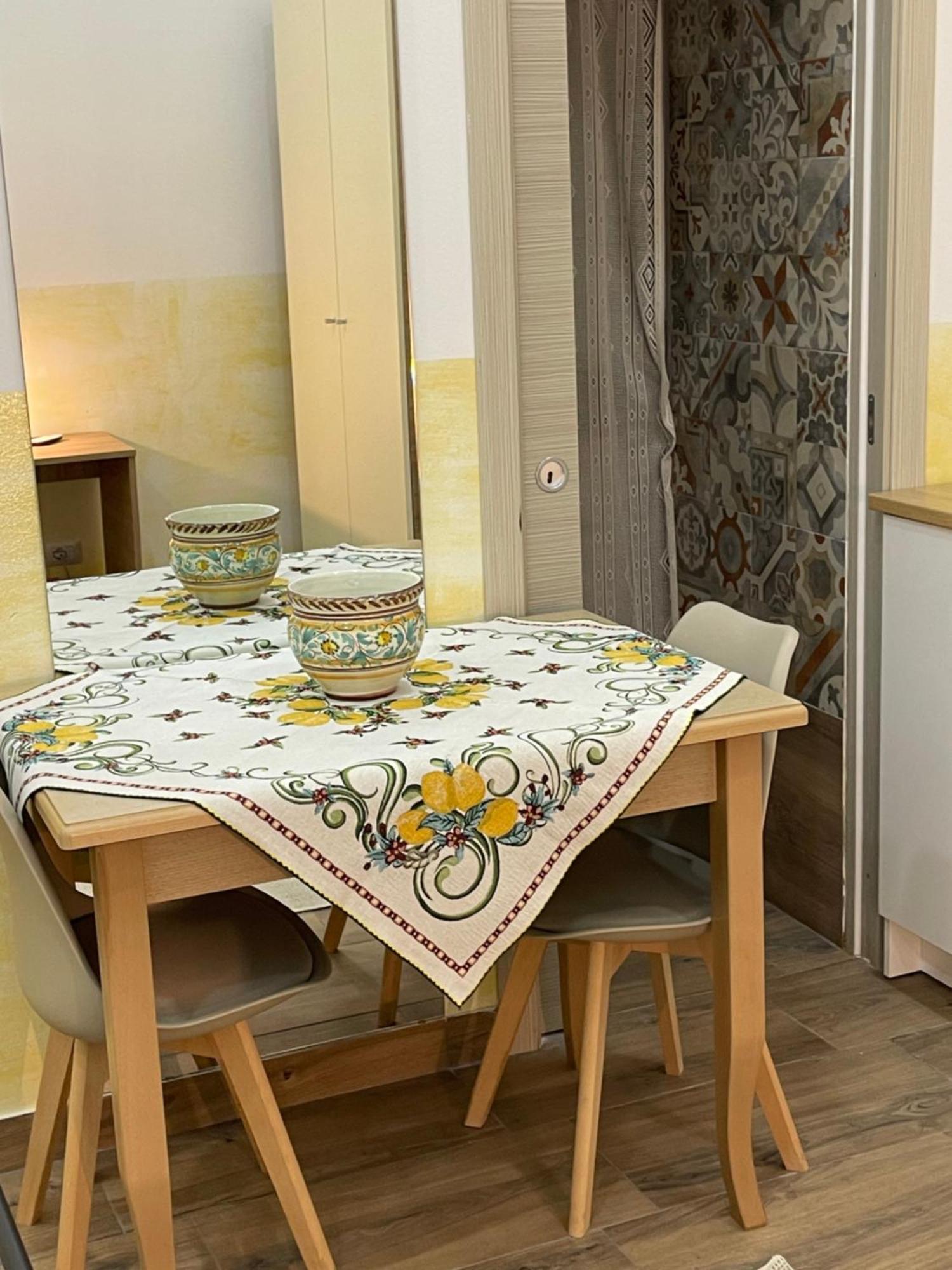 Calabro 21 Appartament Катания Экстерьер фото